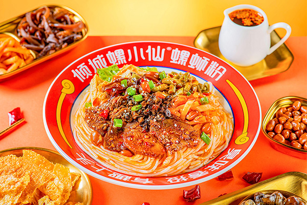 麻辣牛肉干捞螺蛳粉